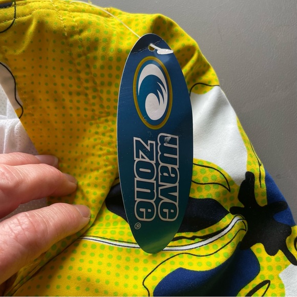 Wave Zone Lot 2 Swimsuits New With Tags Large - Picture 14 of 14